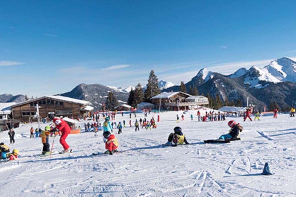 Dans Residence Neuve Le Snow Roc Sur Les Pistes, Grand Studio Cosy 5 Pers Avec Terrasse Panoramique, Sauna, Wifi Saint-Jean-d'Aulps Ngoại thất bức ảnh