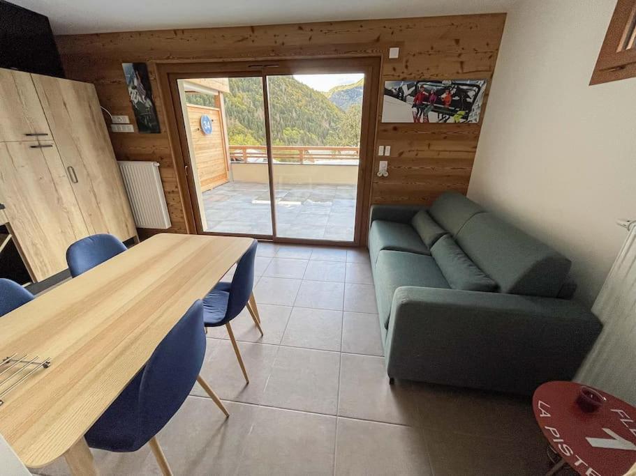 Dans Residence Neuve Le Snow Roc Sur Les Pistes, Grand Studio Cosy 5 Pers Avec Terrasse Panoramique, Sauna, Wifi Saint-Jean-d'Aulps Ngoại thất bức ảnh